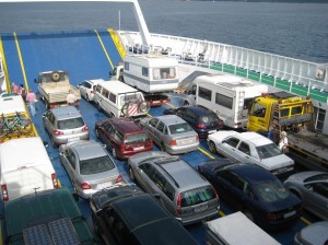 Henry auf der Fähre