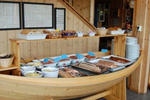 reichhaltiges Lachsbuffet